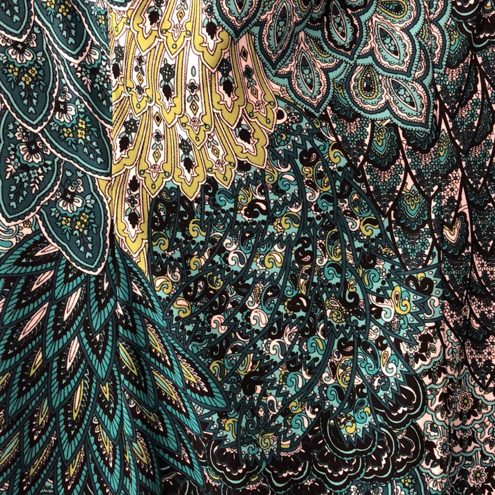 Lovely Dress - Picture 3 of 5
